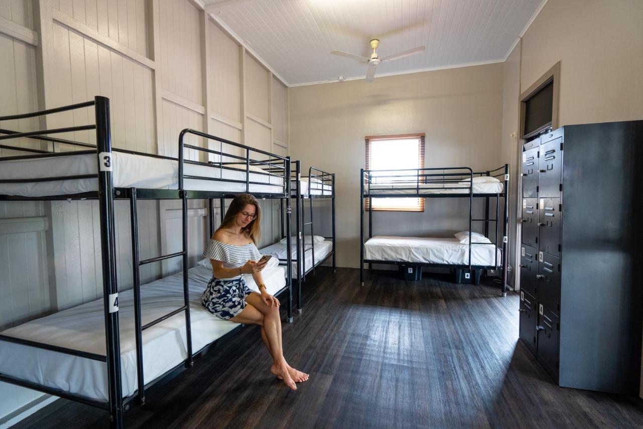 The Jack Backpackers Hostel Cairns Exterior photo
