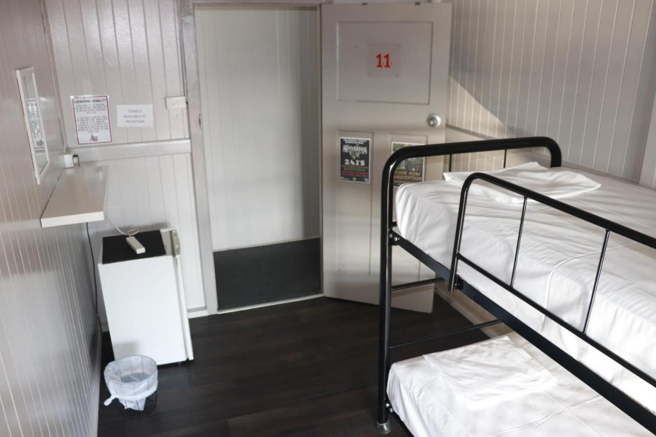 The Jack Backpackers Hostel Cairns Exterior photo