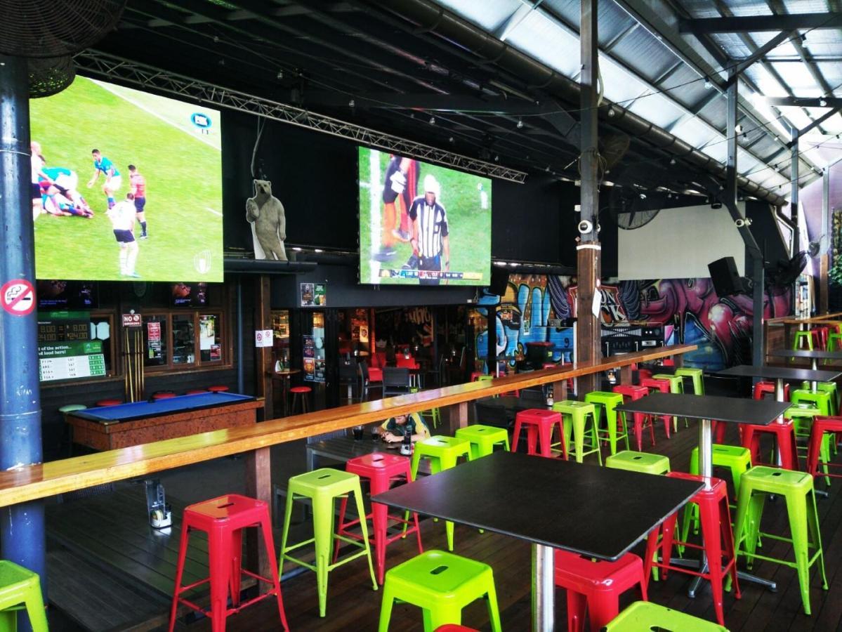 The Jack Backpackers Hostel Cairns Exterior photo